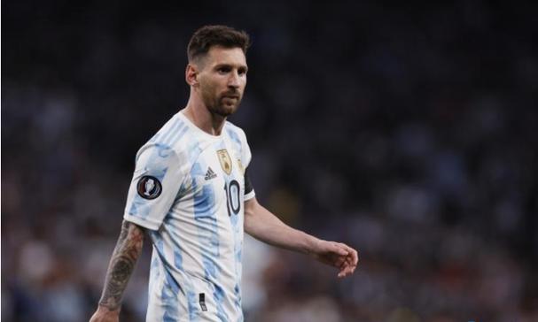 11月4日花生期货收盘下跌0.13%，报7812元